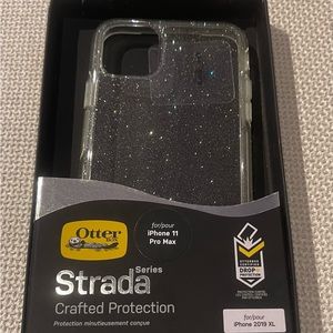 Otterbox Strada for iPhone 11 ProMax. Clear with glitter.